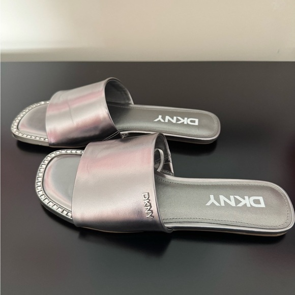 DKNY by Donna Karen Metallic Silver And Rhinestone Slide On Sandals Size 8 - Picture 3 of 8